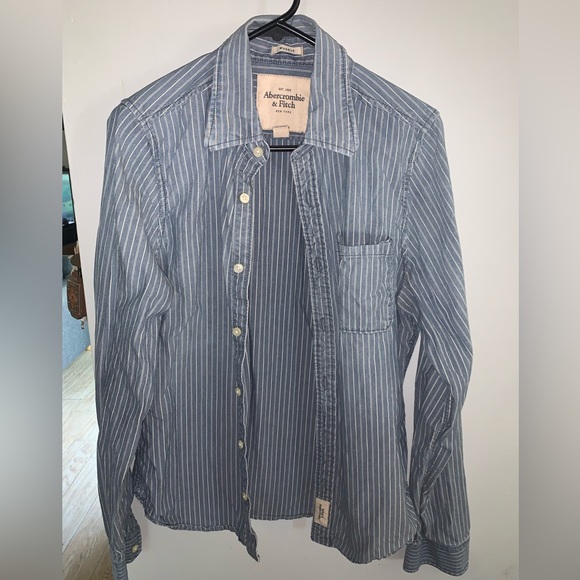Abercrombie & Fitch Heavy Button Down L/S - Picture 6 of 7